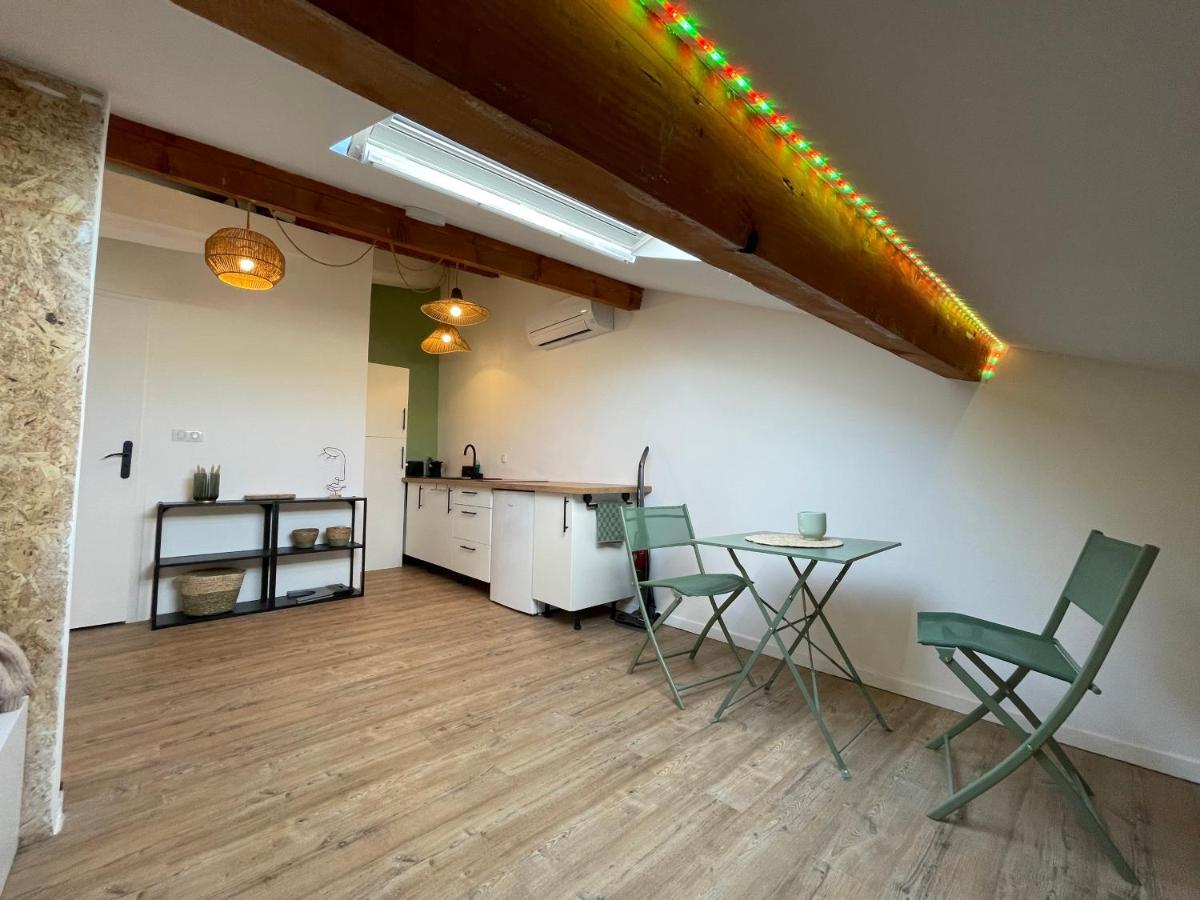 Chaleureux studio mansardé - cœur de ville de Sète Esterno foto